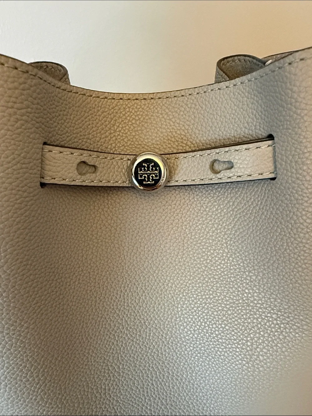 Tory Burch tory burch